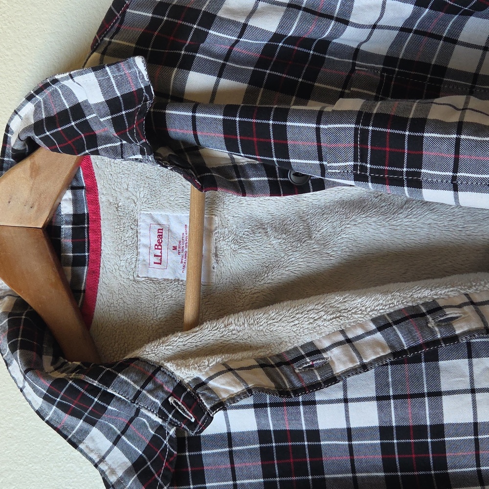 L.L.Bean Women's Lined Plaid Flannel Button Down Shirt Jacket Small